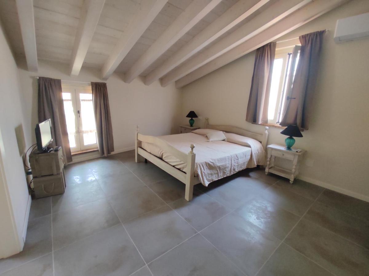 La Casa Di Paolina - Affitti Brevi Lägenhet Desenzano del Garda Exteriör bild
